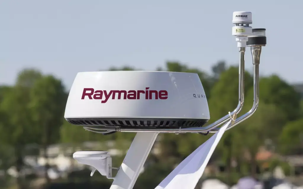 Quantum 2 Radome (2).webp